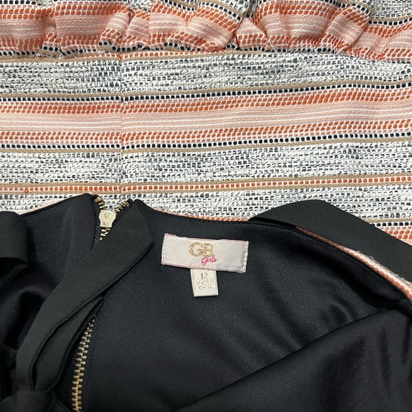 Charming Pink and White Striped Kids Dress with Black Bow Details - Picture 9 of 10